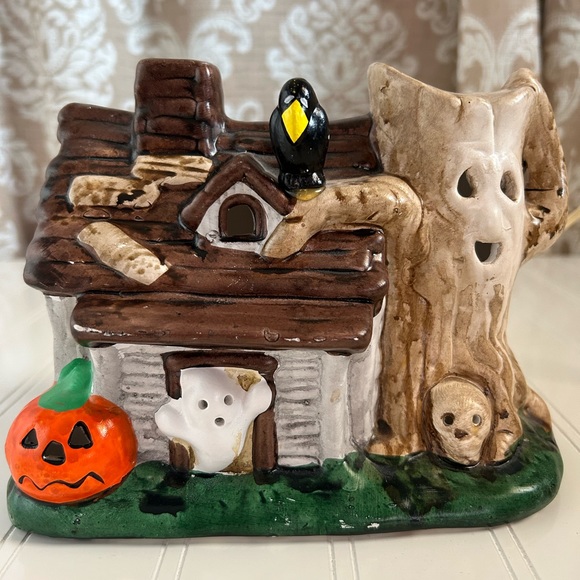 Halloween Lighted Haunted House Ceramic - Picture 7 of 8